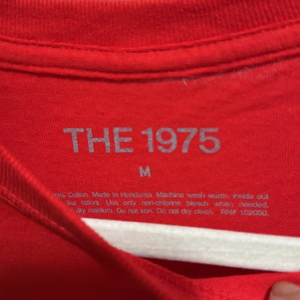 The 1975 Band T Shirt - Picture 3 of 3